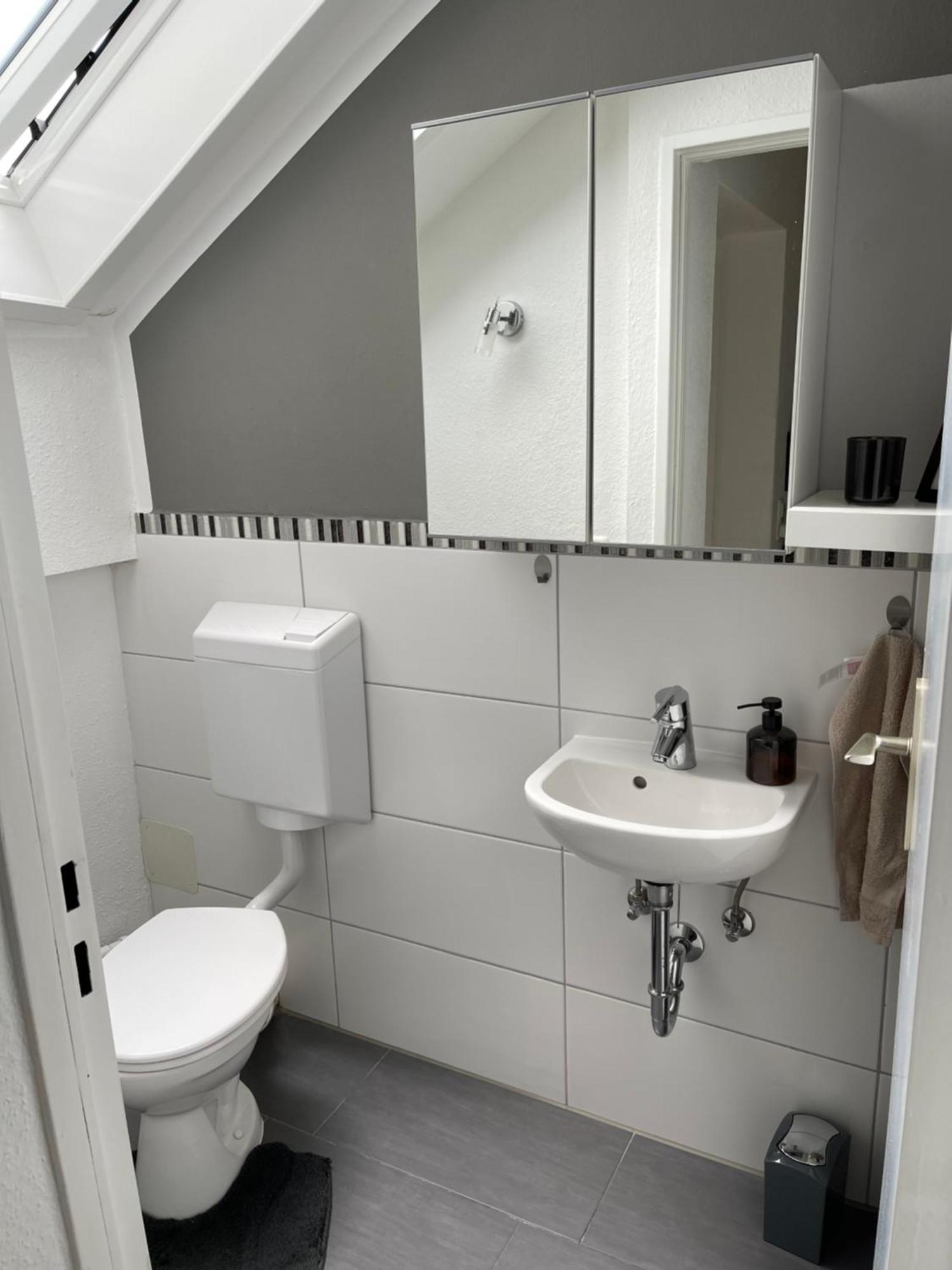 Me Homes - Grosse Moderne Designer-Wohnung Fuer Urlaub Und Business - Mit Kueche, Buero, Balkon Und 2 Parkplaetzen 拜罗伊特 外观 照片
